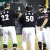 'LG-LG-LG-한화-한화-삼성' 3승 3패면 KT가 이득이라니, 이강철 감독 계산 어떻게 나왔나