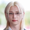스트레이 키즈 필릭스,  안경으로 더한 힙한 무드