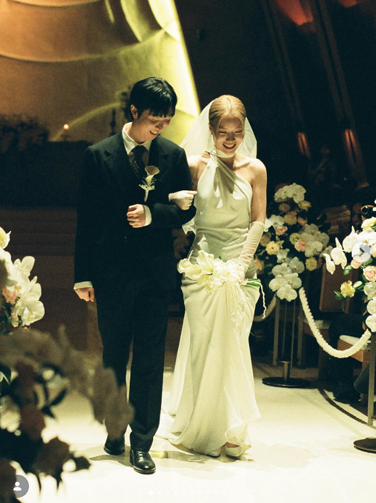 세우 "♥윤훼이와 결혼식 후 한달..사랑·행복 알게 돼" 웃음