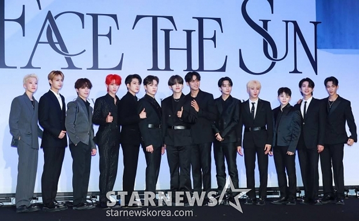 韓·美·日 재패한 세븐틴, 줄 세운 기록에 감탄만 [2022 AAA★FOCUS] | 스타뉴스