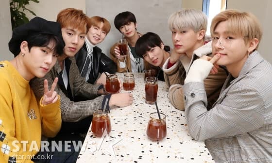 (왼쪽부터) 아이돌그룹 몬스타엑스 멤버 주헌 셔누 기현 형원 민혁 원호 아이엠 /사진=김휘선 기자