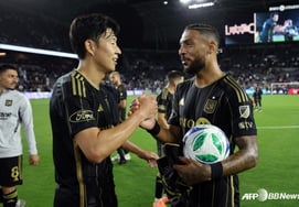 Nhờ có Sony mà nó nổi lên và nói là 'Bỏ đi hả?'" Buanga, Son Heung Min cố gắng chuyển nhượng Fluminense... "Messi và tôi không thể chạy nên tôi sẽ đến Brazil"