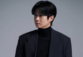 チェ・ウシク「チャン・ヘジン、'パラサイト'に続いてもう一度お母さん..私の母に似ている」 [インタビュー②]