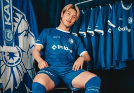 Japanese defender 'stigmatized as an EPL failure' humiliated '172 minutes' in Czech Republic → Pack up and flee to Belgium... "HONG HYUN SUK and I are in the same team"