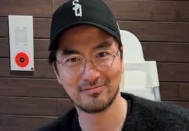 «Бородатая щурка»..포착Поймать Ли Джин Вука, естественного человека в Японии