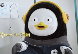 ペンス、金銭欲にEBSを背負った.."1年分のスケジュールを空ける"という野心的な抱負 [サロン・ドリップ]