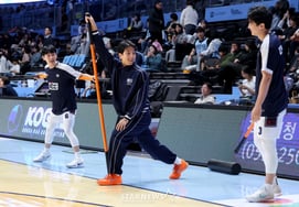 [Photo] "Let's not measure Tottori's height!"' Oh, my