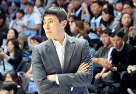 [相片儿] "球场集中"李尚敏导演