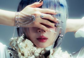 KARD全智宇，充满神秘感...公开SOLO EP'(EX)IST'主题照