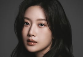 Мун Га Ён пожертвовал 50 миллионов вон дохода от книги прозы «Фатх».Самостоятельность женщин в трущобах Мексики + медицинская помощь детям