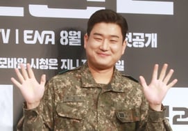 Bucheon Hana Bank will hold 'Hana Nara Love Day' at home game on the 9th → Actor Nam Tae-woo's sit-down