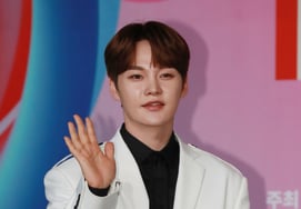 パク・ソジンがシン・スンテと『愉快なブロマンス』を繰り広げた..スターレランキング 男性トロット部門 2位