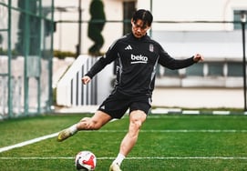 «Первый корейский игрок в 123-летней истории, О Хён Гю, местные ожидания будут сосредоточены на нападении на Бешикташ»