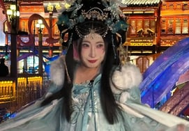 Park Myung Soo hóa trang thành nữ gây sốc trong phim '57 tuổi'"Park Gwi-bi, màu sắc của đất nước" [Star Issue]