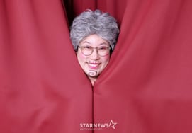 'Quá khứ lạm dụng lời nói của mình, mình còn non nớt lắm'"..Bà lão nói dối trong bộ phim hài 'My Annoying Brother' của Kim Young Hee [★ Phỏng vấn FULL]