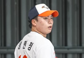 "Ван Яньченгский национальный университет исключен → Из-за ограничений клуба Hanwha?" Сообщения в тайваньских СМИ о предполагаемой абсурдности