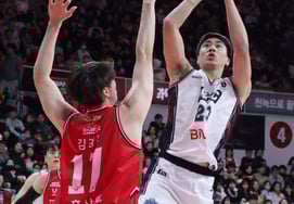 [フォト] ナバロの「柔軟なフェイダーウェイシュート」