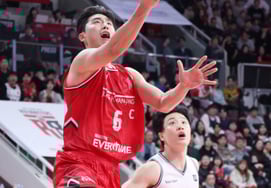 [相片儿] 朴志训的《再次陷入虚雄风？'