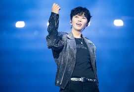 "英雄时代力量"任英雄进入YouTube周林英雄V TOP 100 9首歌曲榜单