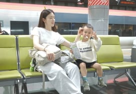 '美人出身'ユ・ヘジュ、二人目妊娠中に決意 "写真をたくさん撮っておけばよかったと後悔..たくさん遊びに行くつもりです"