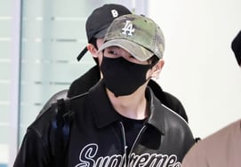 BTSのジョングク「かわいい目笑い」 [★写真]