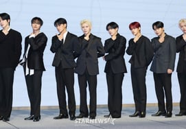 «Властелин K-pop» ATEEZ занял 1-е место в мировом чарте Хантера 2 недели февраля