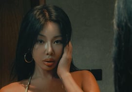 "Невиновен в нападении фанатов на свидетеля", страдание от боли в сердце.Последние новости о бикини, как ИИ