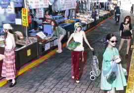 勒塞拉皮姆在日本oricon周单曲排行榜上排名第一海外女艺人仅创下3年纪录