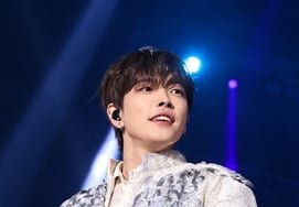 ATEEZ Hongjoong, thiên tài được tạo ra bởi sự thành thậtMẫu mực của một nhà lãnh đạo nỗ lực. [Ngôi sao đồng cảm của Kim Soo Jin]