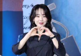 Shin Hye Sun xuất hiện trong phim truyền hình 'Sara Kim' [★Ảnh]