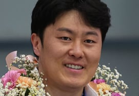 "Awesome" No. 400 Medalli Korea Kim Sang-gyeom 200 million, and high school snowboarder Yoo Seung 100 million... Rewards of a whopping billions of dollars have been confirmed [Milan Olympics]