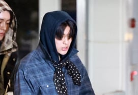 'Túi xách của Cortis Keonho nhìn hip ghê'' [★Ảnh]