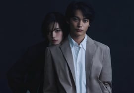 女 Певец с айдолом, актер 1999 года рождения, объявил о своей неожиданной свадьбе "Хотя я еще незрелый" [★Япон]