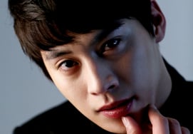 Чон Ын У, который был из «Вокругления», внезапно умер сегодня (11-го числа) [Формула]