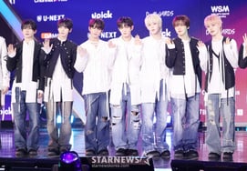 九、花の少年たちが九人 [★写真]