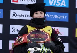 Вау 'Круто' сноуборд и олимпийская медаль 'Большая авария' Трина, Чхве Гаон '18 лет' вышли в полуфинал! День 13 - Судьба [Олимпиада в Милане.]