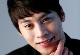 "The late Jung Eunwoo, how can you leave like this?"A 39-year-old actor's memory of eating
