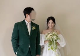 'K大学研究教授' 17期のヨンスク、'ほっこり'な婚約者をサプライズ公開..「5月結婚」