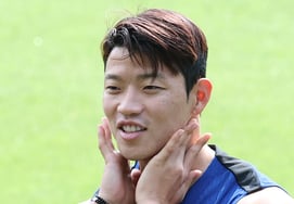 Phía Hwang Hee Chan phủ nhận nghi vấn nghi ngờ nhập ngũ "Tôi chưa từng yêu cầu trước, sự thật sai lệch rõ ràng"