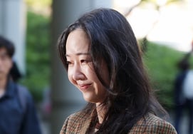 ミン・ヒジン、'ハイブに勝訴'後の心境を告白..「みんなの応援のおかげ」 [スター・イシュー]