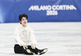 "以0.98分之差错失铜牌"的车俊焕，依旧是韩国男子花样滑冰历史最好成绩"第四名" "作为不是选手的人，我的人生学到了很多。" [米兰县长]