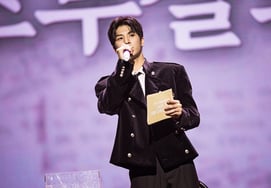 チョン・ドンウォン、入隊を前に結局感情が高ぶる..涙を飲み込みながら歌った『二等兵の手紙』「すぐに戻ってくる」