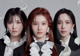 TWICEのミサモ、日チャートを席巻！ 日本の正規1stアルバム『PLAY』 オリコン→ビルボードジャパンなど主要週間チャートで首位