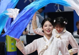 [相片儿] 元敏珠的'满月微笑'