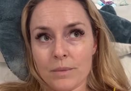 怪我も防げなかった『狂気』のリンジー・ボーン「足を治してまた山に登る」··· 手術直後 「私の命は山が握っている」" [ミラノオリンピック]