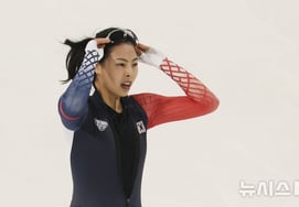 「もうドゥウモ広場にも行ってみようかな」"イ・ナヒョン、初のオリンピックで500m・1000mの'トップ10'に定着 "4年後には本当のポディウム" [ミラノ現場]