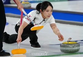 女子カーリングの日韓戦で「日の丸10秒」放送事故が発生した..JTBC「深く謝罪」 [公式]