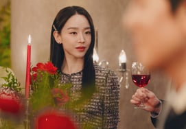 «Lady Dua», которую Шин Хе Сон схватила и потащила за воротник.Произошло всего три взрыва. [Формула]