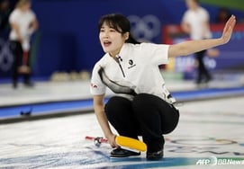 "5G信号很好，连瑞典也赢了！" 女子冰壶，8-3完胜... 进入4强的"绿灯" [米兰奥运会]