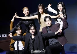 配合默契(？)的神秘搜查团的团队合作 [★照片]